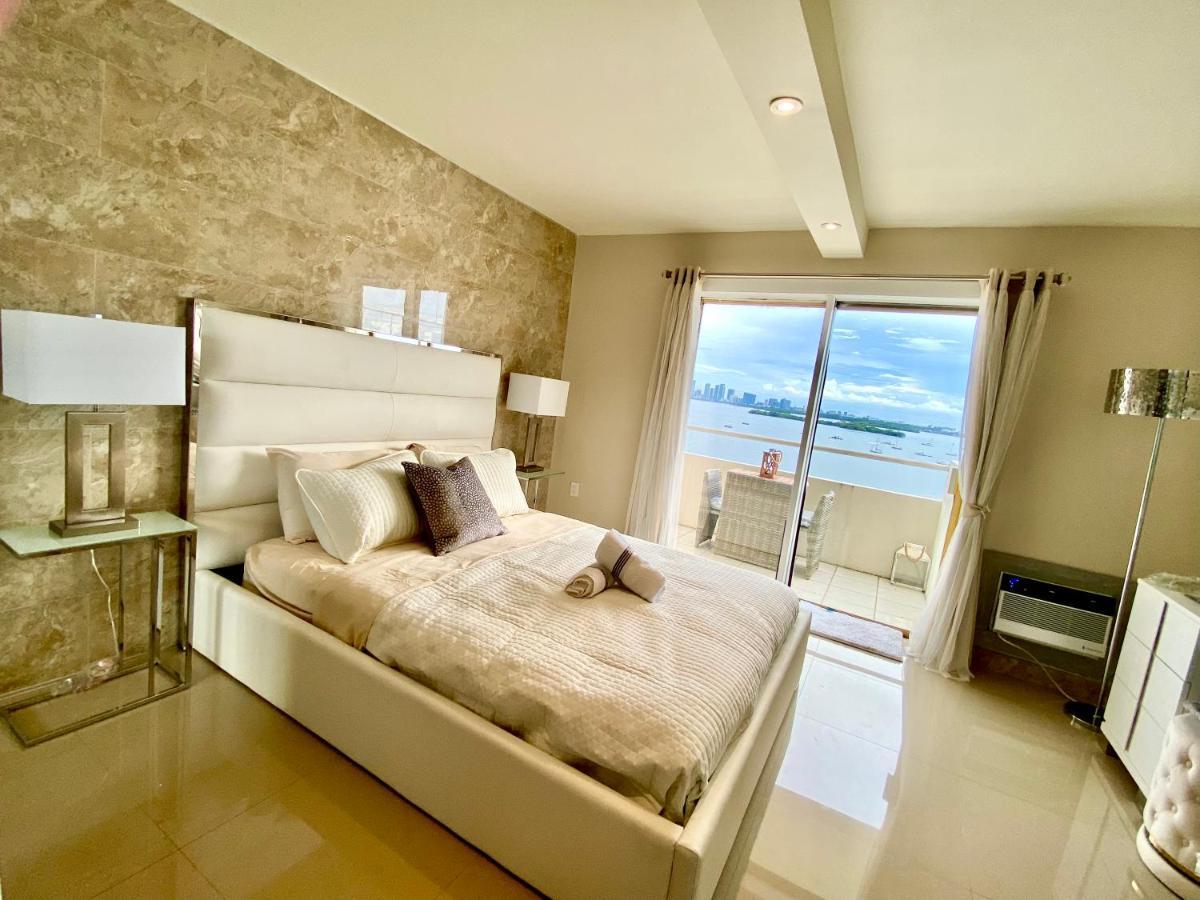 Premium Modern Waterfront Apartment With Miami Skyline View On The Bay 5 Mins Drive To Miami Beach With Free Parking 외부 사진